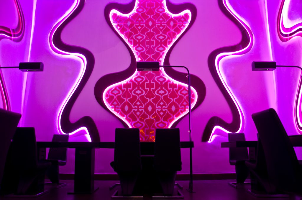 Hech kim kormaganda jin ursin